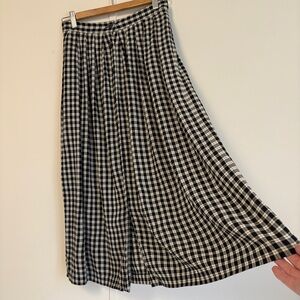 Liz Claiborne Black and White Plaid A-Line Skirt 6